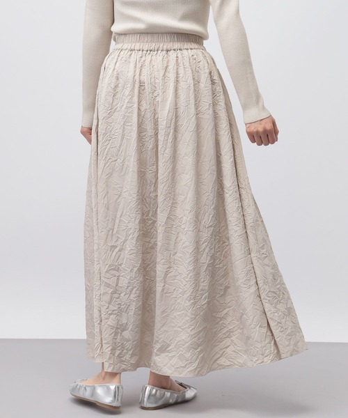 A part by（アパートバイ）の「ワッシャーボリュームスカート（スカート・レディース・ライトベージュ/ネイビー・FREE）」の6枚目の写真