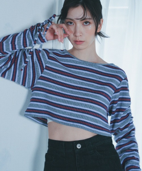 Nora Lily elle(ノラリリーエル)の「【Nora Lily】「elle」Shirring Sleeve Border Short Top(Tシャツ/カットソー・レディース・グレー系その他/ブルー系その他/パープル系その他・FREE)」の1枚目の写真