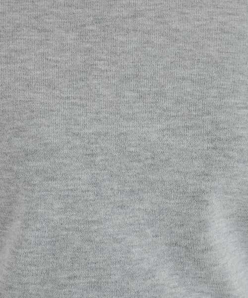 SHOO・LA・RUE（シューラルー）の「【高レビュー/洗える】ちくちくしにくい なめらかハイネックニット（ニット/セーター・レディース・グリーン系/オフホワイト/グレー/ブラック/ベビーピンク/ライトブルー・02/03/04）」の9枚目の写真