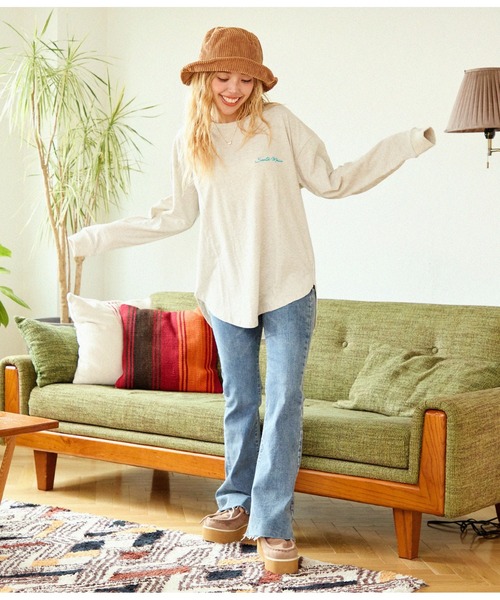 anap mimpi（アナップミンピ）の「オルテガ柄 ラウンドヘム 長袖 ビッグ ロンT（Tシャツ/カットソー・レディース・オフホワイト/キナリ/ダークグレー・FREE）」の16枚目の写真