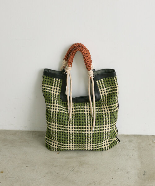 ear PAPILLONNER（イアパピヨネ）の「《A4サイズ対応》異素材/2