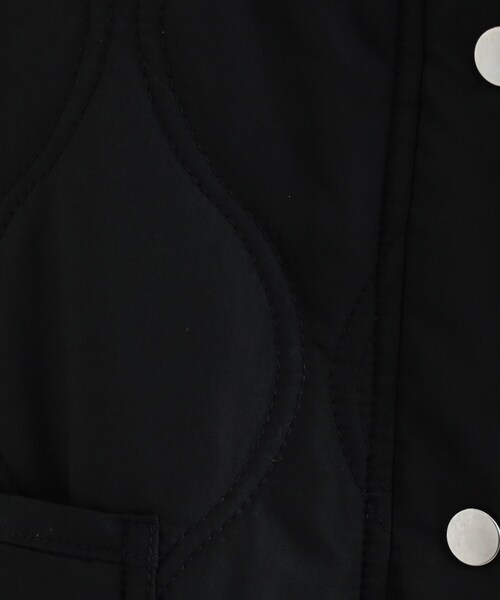 DRESKIP(ドレスキップ)の「◆【高レビュー/撥水/吸湿発熱】大人が着たい オーバーキルトブルゾン(ブルゾン・レディース・ブラック/カーキ/アイボリー・02/03/04)」の7枚目の写真