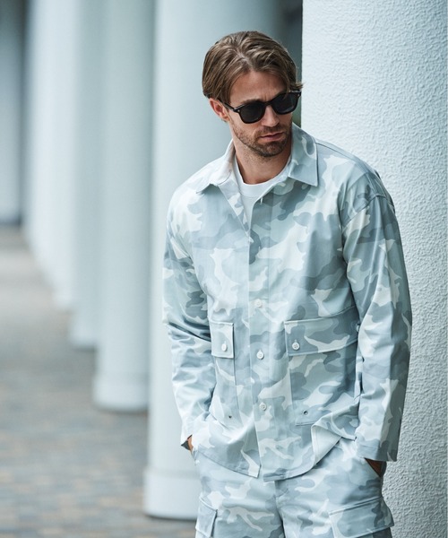 ACANTHUS(アカンサス)の「ACANTHUS:Military Shirt Jacket(ミリタリージャケット・メンズ・ホワイト/ブラック・S/M/L/XL)」の5枚目の写真