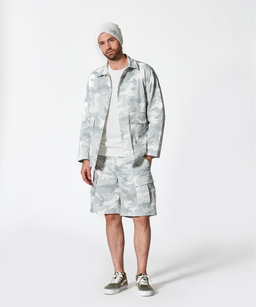 ACANTHUS(アカンサス)の「ACANTHUS:Military Shirt Jacket(ミリタリージャケット・メンズ・ホワイト/ブラック・S/M/L/XL)」の15枚目の写真