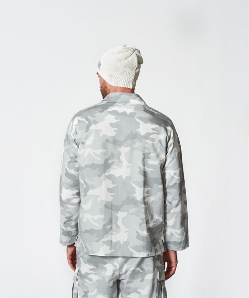 ACANTHUS(アカンサス)の「ACANTHUS:Military Shirt Jacket(ミリタリージャケット・メンズ・ホワイト/ブラック・S/M/L/XL)」の7枚目の写真