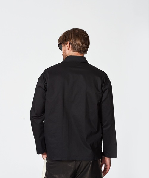 ACANTHUS(アカンサス)の「ACANTHUS:Military Shirt Jacket(ミリタリージャケット・メンズ・ホワイト/ブラック・S/M/L/XL)」の14枚目の写真
