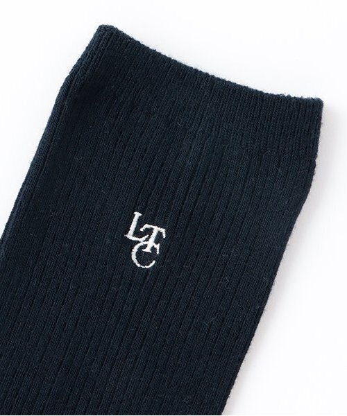 LOVETOXIC(ラブトキシック)の「【卒服】【セレモニー】ワンポイント刺しゅうリブハイソックス(ソックス/靴下・キッズ・ブラック/オフホワイト/ネイビー・23-25cm)」の4枚目の写真
