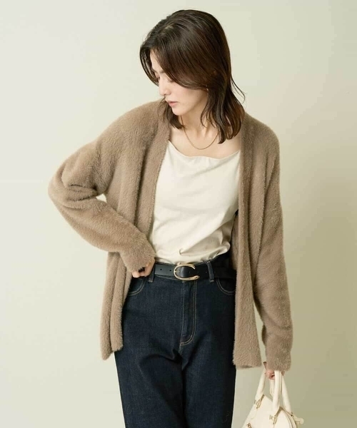 a.v.v（アーヴェヴェ）の「フェザーヤーントッパーカーディガン（カーディガン/ボレロ・レディース・アイボリー/モカ・40/38）」の10枚目の写真