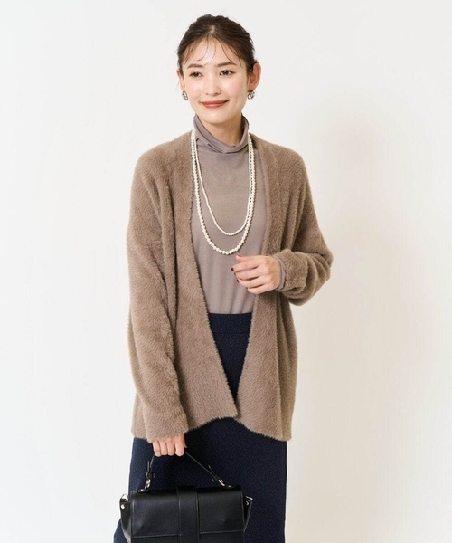 a.v.v（アーヴェヴェ）の「フェザーヤーントッパーカーディガン（カーディガン/ボレロ・レディース・アイボリー/モカ・40/38）」の14枚目の写真