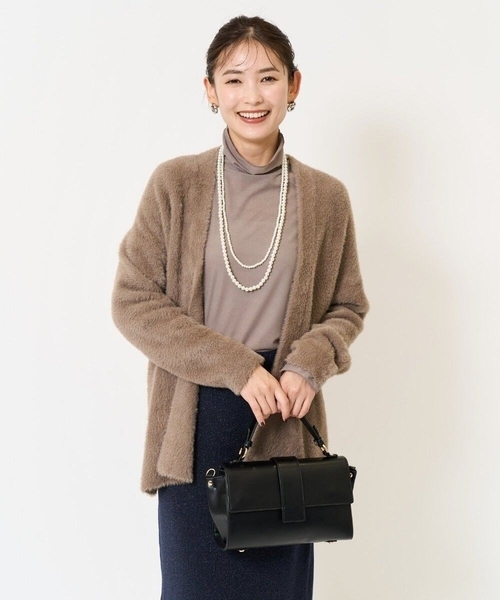 a.v.v（アーヴェヴェ）の「フェザーヤーントッパーカーディガン（カーディガン/ボレロ・レディース・アイボリー/モカ・40/38）」の16枚目の写真