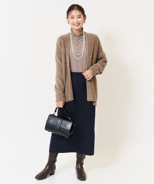 a.v.v（アーヴェヴェ）の「フェザーヤーントッパーカーディガン（カーディガン/ボレロ・レディース・アイボリー/モカ・40/38）」の17枚目の写真