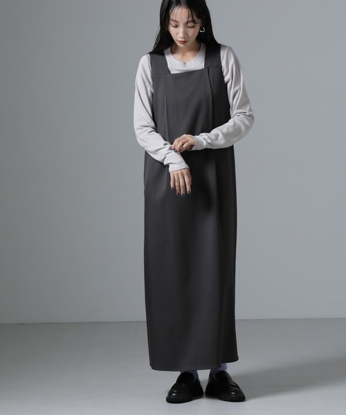 NANO universe（ナノユニバース）の「ジンジャー吸湿発熱抗菌防臭クルーネックカットソー（Tシャツ/カットソー・レディース・ブラック/ライトグレー/ホワイト・FREE）」の8枚目の写真