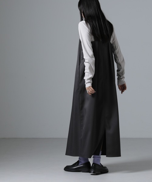 NANO universe（ナノユニバース）の「ジンジャー吸湿発熱抗菌防臭クルーネックカットソー（Tシャツ/カットソー・レディース・ブラック/ライトグレー/ホワイト・FREE）」の10枚目の写真