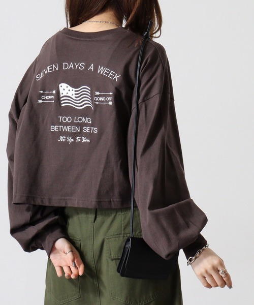 spiritoso(スピリトーゾ)の「spiritoso アメリカンフラッグクロップド丈Tシャツ(Tシャツ/カットソー・レディース・モカ/オリーブ/チャコール/オフホワイト・F)」の7枚目の写真