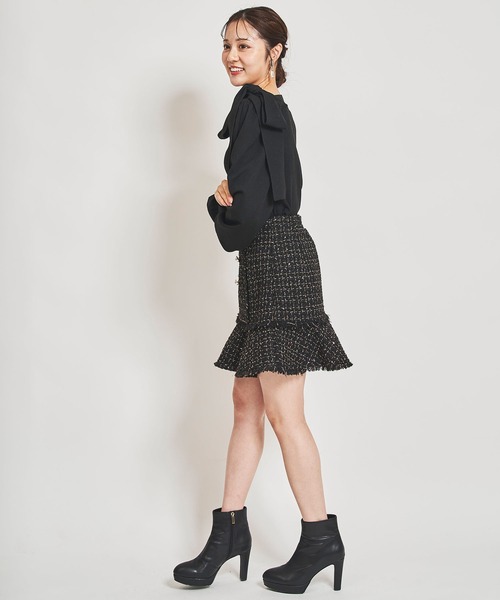 31 Sons de mode（トランテアン　ソン　ドゥ　モード）の「ツイードフリンジミニスカート（スカート・レディース・ブラック/レッド/オフホワイト・36/38）」の13枚目の写真