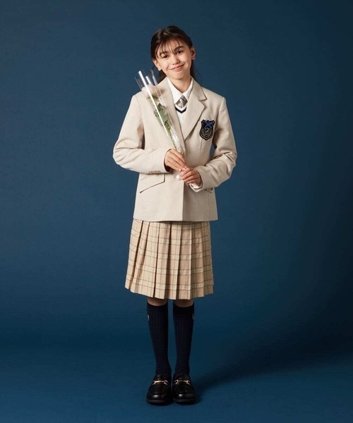 a.v.v（アーヴェヴェ）の「[140-160]【卒服】配色ニットベスト（ベスト・キッズ・ホワイト/ライトグレー・140/150/160）」の19枚目の写真