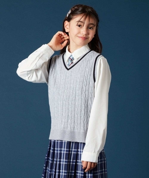 a.v.v（アーヴェヴェ）の「[140-160]【卒服】配色ニットベスト（ベスト・キッズ・ホワイト/ライトグレー・140/150/160）」の16枚目の写真