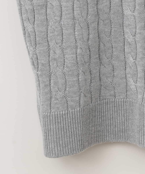a.v.v（アーヴェヴェ）の「[140-160]【卒服】配色ニットベスト（ベスト・キッズ・ホワイト/ライトグレー・140/150/160）」の4枚目の写真