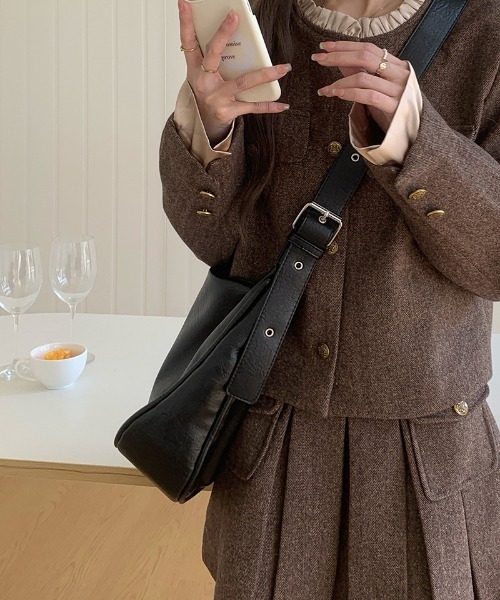 FREE STYLISTS（フリー スタイリスト）の「Y2K リングベルトビンテージライクショルダー/ハンドバッグ  A4対応大容量（ショルダーバッグ・レディース・ブラック/ブラウン・FREE）」の13枚目の写真