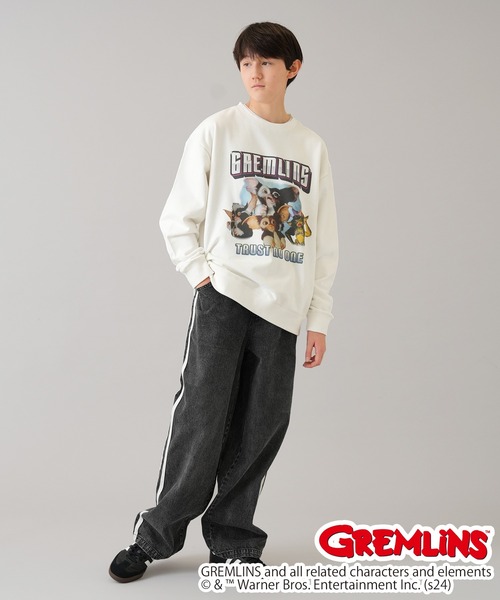 GLAZOS（グラソス）の「【大人向けサイズあり】【GREMLINS】モグワイ フロントプリントビッグトレーナー（スウェット・キッズ・ホワイト/ブラック・LL/L/M/S）」の3枚目の写真