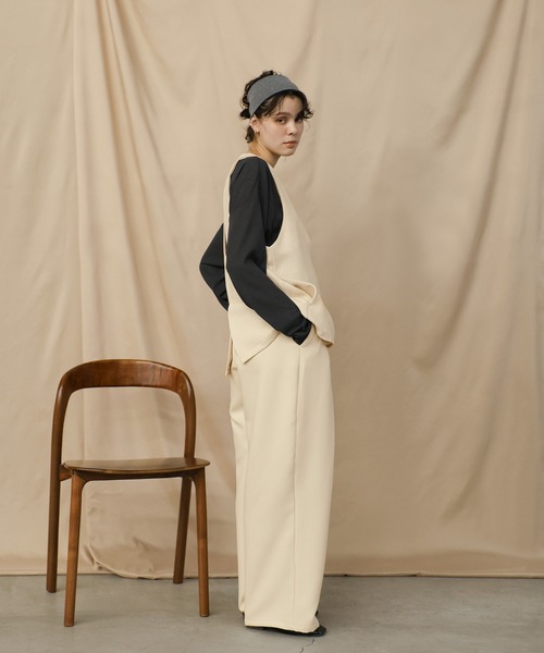 select MOCA（セレクトモカ）の「ルーズシルエットディープタックパンツ（スラックス・レディース・アイボリー/ブラック・MEDIUM/LARGE）」の19枚目の写真