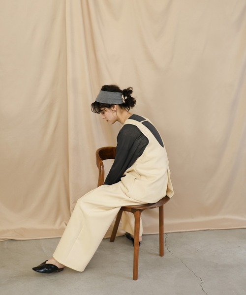 select MOCA（セレクトモカ）の「ルーズシルエットディープタックパンツ（スラックス・レディース・アイボリー/ブラック・MEDIUM/LARGE）」の18枚目の写真