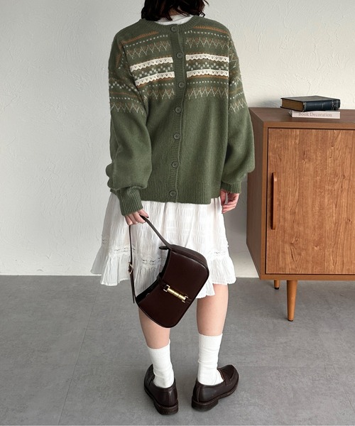 kutir（クティール）の「2wayノルディックレースカーディガンニット（カーディガン/ボレロ・レディース・ネイビー/アイボリー/グリーン・FREE）」の19枚目の写真