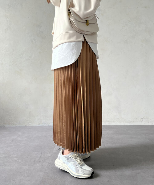 サテンプリーツスカート（スカート）｜Chez toi（シェトワ）