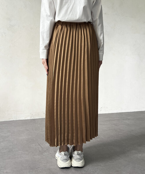 サテンプリーツスカート（スカート）｜Chez toi（シェトワ）