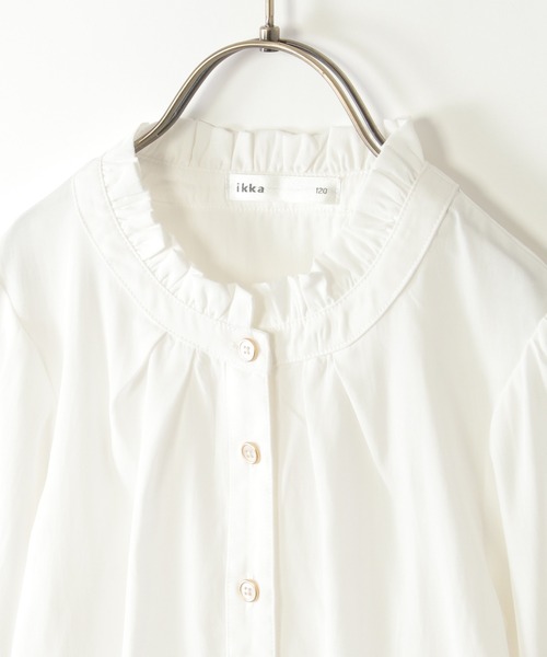 ikka（イッカ）の「襟袖フリルギャザーブラウス（120~160cm）（シャツ/ブラウス・キッズ・オフホワイト・120/130/140/150/160）」の3枚目の写真