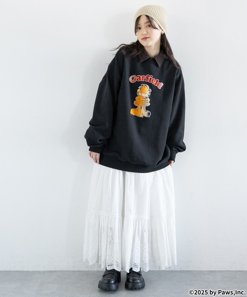 RAGEBLUE(レイジブルー)の「<Garfield/ガーフィールド>別注ヴィンテージライクプリントスウェット(スウェット・レディース・オフホワイト/ブラック/イエロー・FREE)」の4枚目の写真