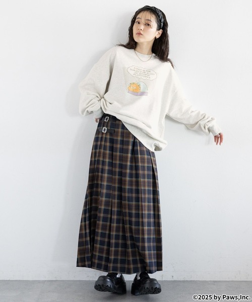 RAGEBLUE(レイジブルー)の「<Garfield/ガーフィールド>別注ヴィンテージライクプリントスウェット(スウェット・レディース・オフホワイト/ブラック/イエロー・FREE)」の9枚目の写真