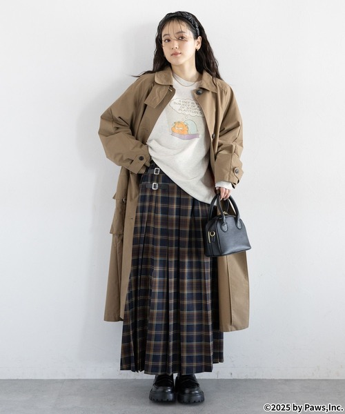 RAGEBLUE(レイジブルー)の「<Garfield/ガーフィールド>別注ヴィンテージライクプリントスウェット(スウェット・レディース・オフホワイト/ブラック/イエロー・FREE)」の11枚目の写真