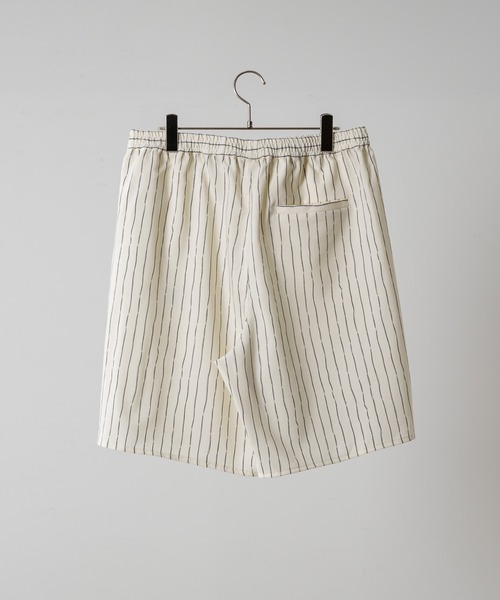 soerte(ソエルテ)の「HANDWRITTEN STRIPE HALF PANTS / ニュアンスストライプハーフパンツ(その他パンツ・メンズ・ホワイト/ブラウン・1/2)」の17枚目の写真