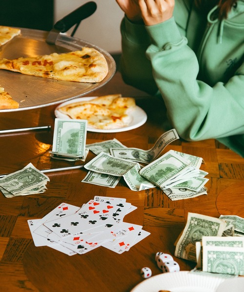 HUF(ハフ)の「HOLD EM FULL ZIP HOODIE / HUF CASINO COLLECTION ハフ プリント ジップパーカー(パーカー・メンズ・ブラック/グリーン系その他・SMALL/MEDIUM/LARGE/X-LARGE/XX-LARGE)」の10枚目の写真