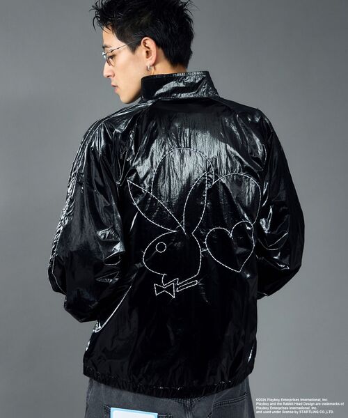 PLAYBOY（プレイボーイ）の「【SEQUENZ（シークエンズ）】PB COATING JACKET / プレイボーイ ジャケット コーティング フルジップ センターロゴ（ブルゾン・メンズ・バーガンディー/ブラック・SMALL/MEDIUM/LARGE）」の11枚目の写真