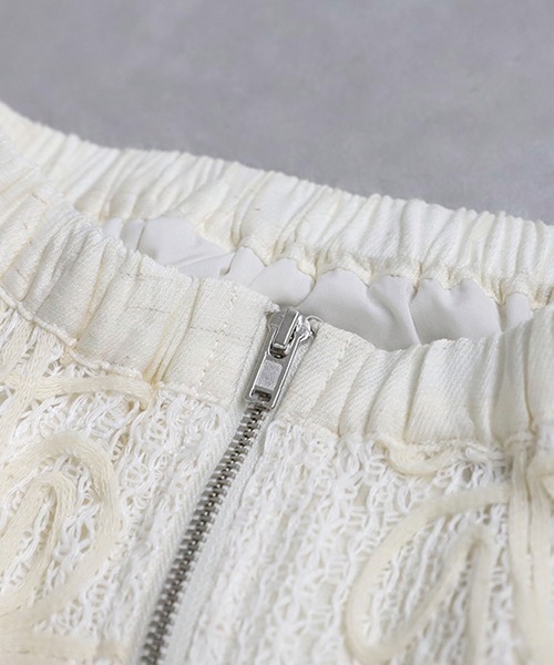 antiqua(アンティカ)の「レーステープブルゾン(ブルゾン・レディース・ナチュラル/ブラック・ONESIZE)」の15枚目の写真