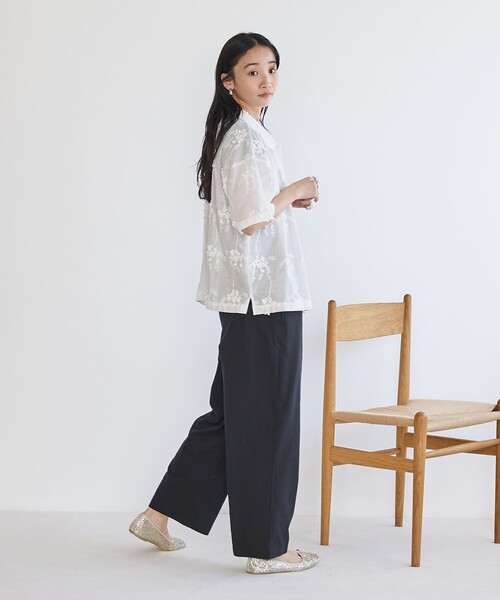 coen（コーエン）の「【新色登場・追加】3Dフラワー刺繍 ハーフスリーブシャツ（シャツ/ブラウス・レディース・ロイヤルブルー/ブラック/オフホワイト/ナチュラル/ライム・M/L）」の13枚目の写真