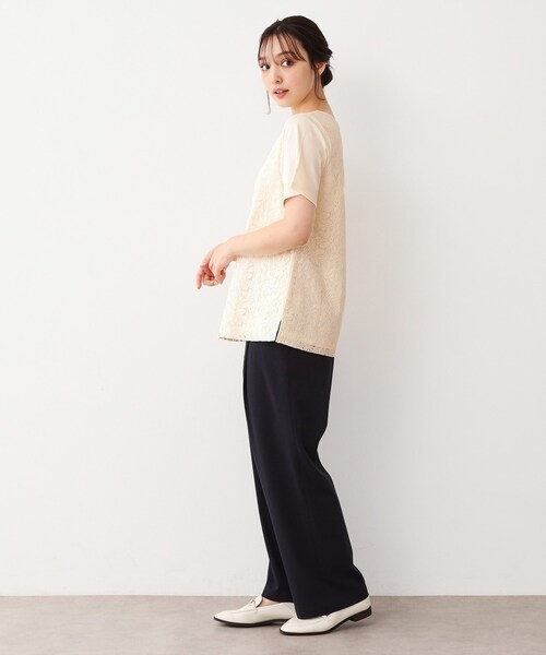 LAURA ASHLEY(ローラアシュレイ)の「【人気デザインがアップデート!洗える】身頃レースTシャツ(Tシャツ/カットソー・レディース・オフホワイト/ライトグリーン/ネイビー・40/38)」の19枚目の写真