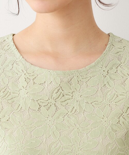LAURA ASHLEY(ローラアシュレイ)の「【人気デザインがアップデート!洗える】身頃レースTシャツ(Tシャツ/カットソー・レディース・オフホワイト/ライトグリーン/ネイビー・40/38)」の6枚目の写真