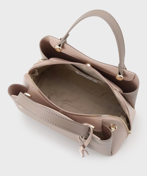 OPAQUE.CLIP（オペークドットクリップ）の「【2WAY】バイカラーミドルボストンバッグ（ボストンバッグ・レディース・ブラック系4/アイボリー系4/ライトグレー系4/ベージュ系その他7/ブラウン系8・00）」の10枚目の写真