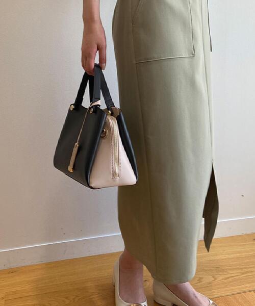 OPAQUE.CLIP（オペークドットクリップ）の「【2WAY】バイカラーミドルボストンバッグ（ボストンバッグ・レディース・ブラック系4/アイボリー系4/ライトグレー系4/ベージュ系その他7/ブラウン系8・00）」の18枚目の写真