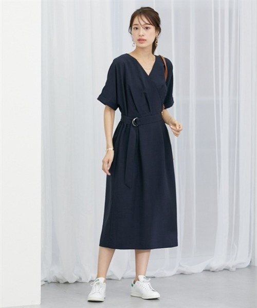 7days Life Styling(セブンデイズライフスタイリング)の「麻調合繊カシュクールタイトスカートワンピース(しわになりにくい・接触冷感・UVカット・ウォッシャブル)<大きいサイズ有>(ワンピース・レディース・グリーン/モカ/ネイビー・S/M/L/LL/3L/4L/5L/6L)」の19枚目の写真