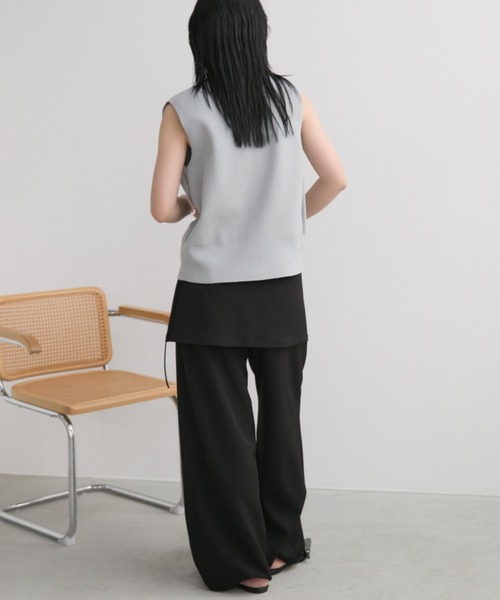 Aunt Marie's（アントマリーズ）の「スカートレイヤードタックスラックスパンツ（スラックス・レディース・ブラック/チャコールグレー・LARGE/MEDIUM/SMALL）」の10枚目の写真