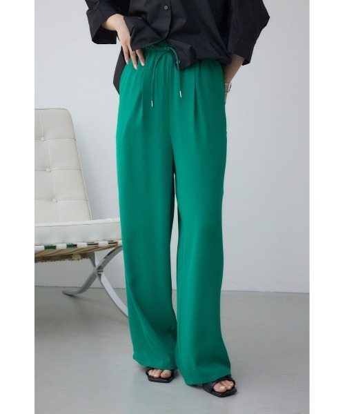AZUL by moussy(アズールバイマウジー)の「ワイドイージーパンツ(スラックス・レディース・ブラック/グレイッシュベージュ/ブラック系その他/グリーン系その他/グリーン・SMALL/MEDIUM)」の5枚目の写真