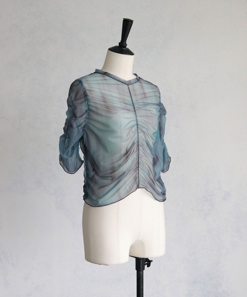 cheriella(シェリエラ)の「【cheriella】プリントシアーギャザートップス半袖 PRINT SHEER GATHER SHORT TOPS(Tシャツ/カットソー・レディース・ベージュ/パープル/カーキ/ブルー/グリーン・M)」の17枚目の写真