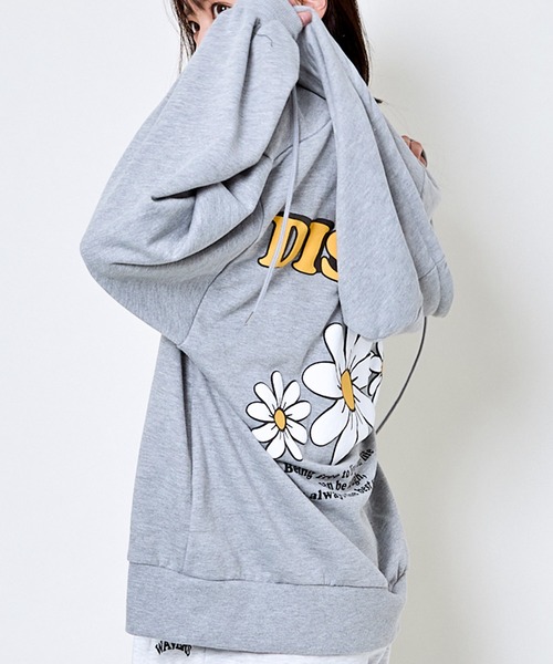 セール】《バックロゴ×花柄プリント》ZIPパーカー／ゆるカワ抜け