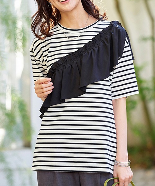 BELLUNA PLUS(ベルーナ)の「フリル異素材切替プルオーバー(Tシャツ/カットソー・レディース・ホワイト×ブラック/ワイン/ブラック/ダークブルー・MEDIUM/LARGE/X-LARGE)」の10枚目の写真