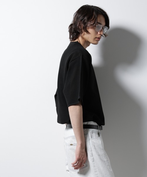 NANO universe(ナノユニバース)の「スポンディッシュ メッシュ クルーネックニットTEE(ニット/セーター・メンズ・オフホワイト/レッド系その他2/ブラック/グレー系その他4・M/L)」の5枚目の写真