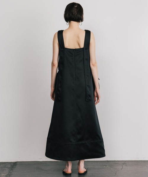 CREDONA(クレドナ)の「TENT DRESS/テントドレス(ワンピース・レディース・ブラック・1/0)」の3枚目の写真